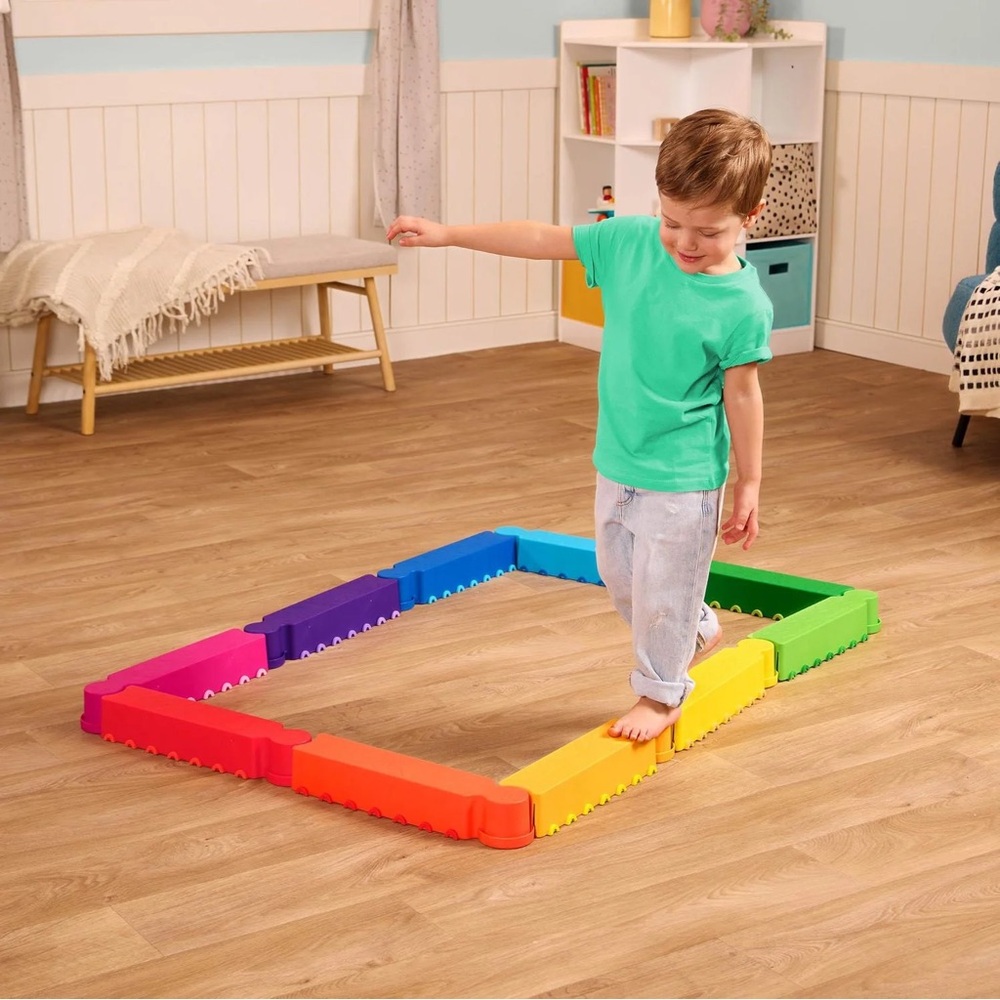 Battat Ridge Balance Beams Active Playset with 10 Plastic Pcs, Preschool Toy